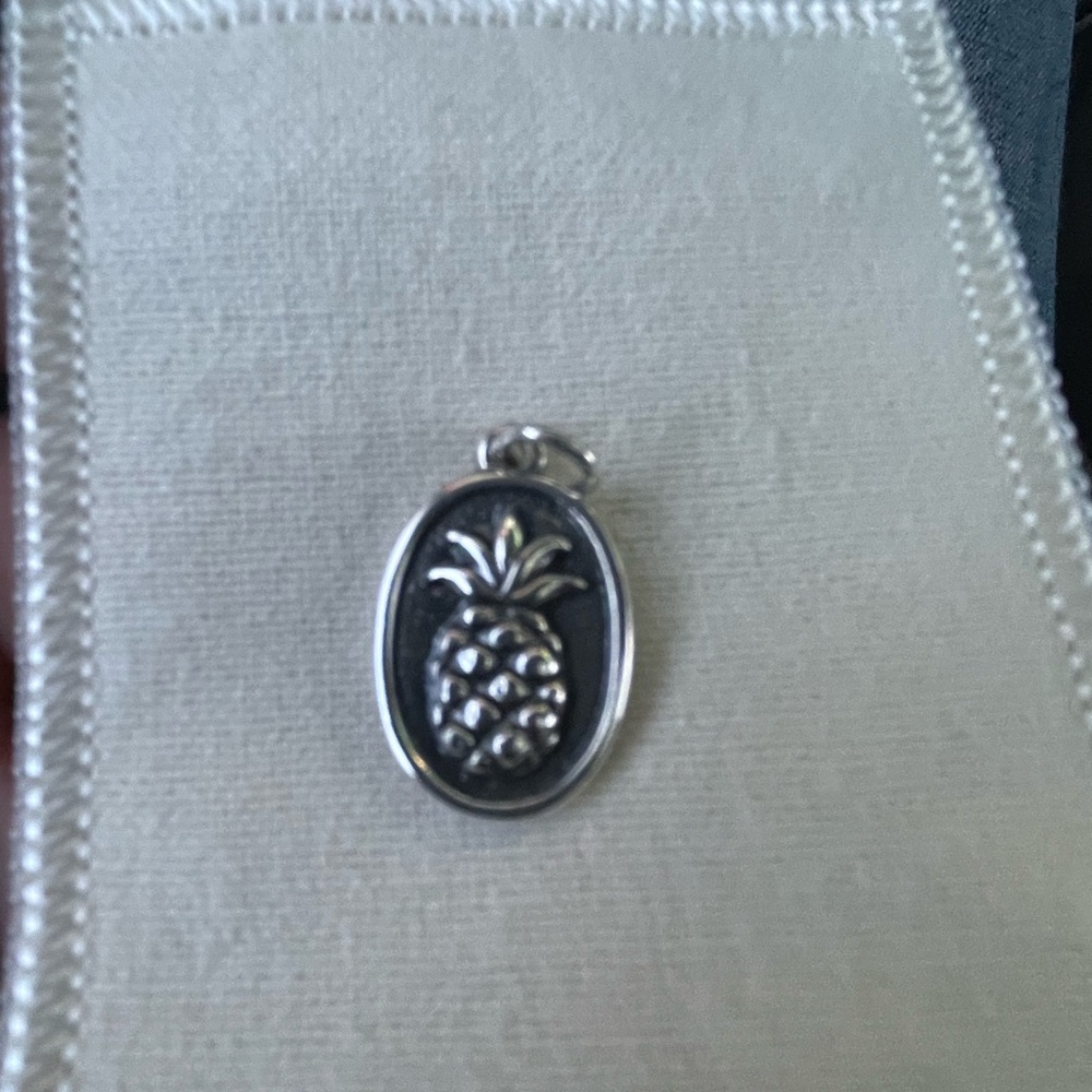 (SOLD) JAMES AVERY PINEAPPLE